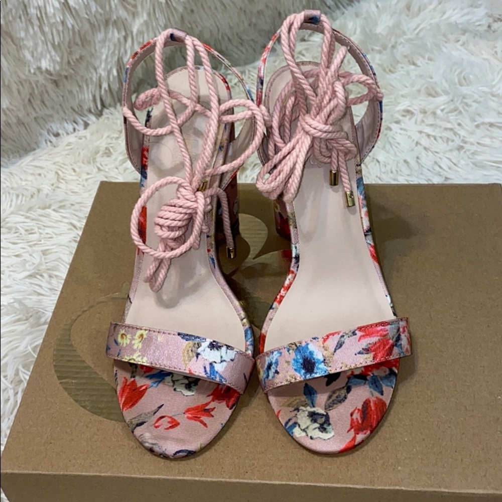 Charlotte Russe Pink & Floral Satin 4.5” Heels